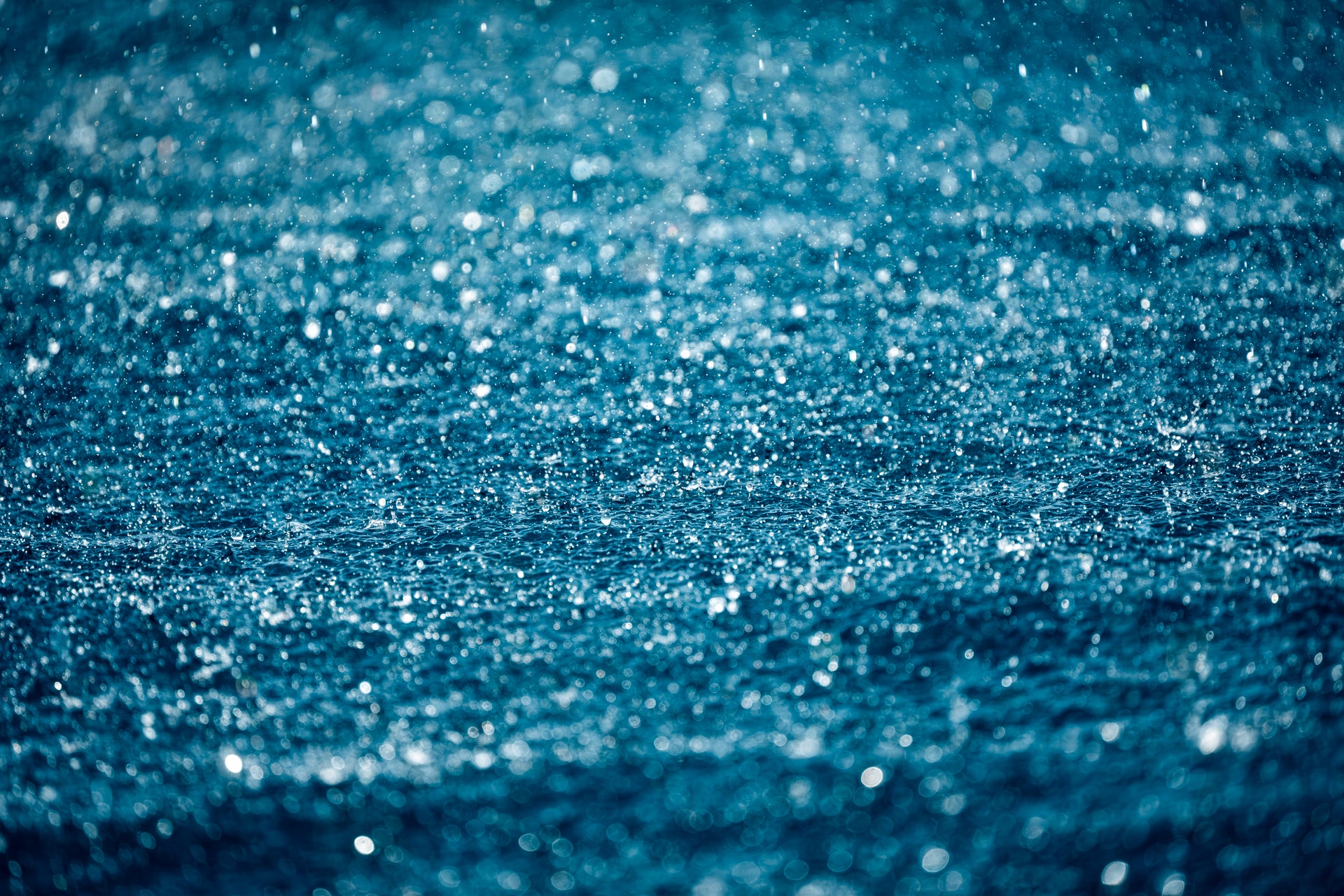 Main image Teardrops